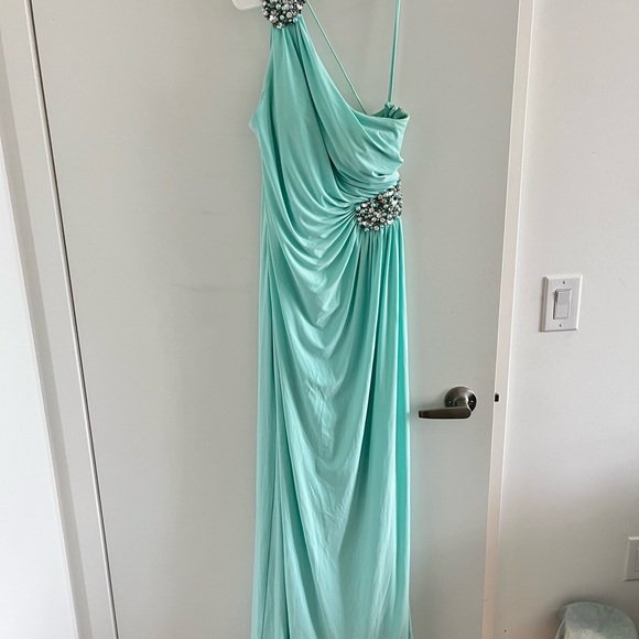 Aqua Jeweled Gown - Picture 2 of 12